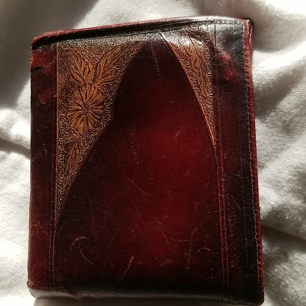 Vintage men's billfold